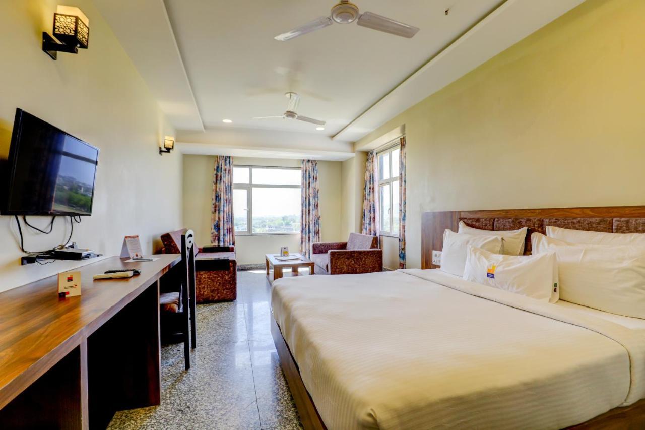 Hotel Shree Nanda Udaipur Luaran gambar